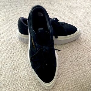 ADIDAS BLACK SUEDE POINTED TOE PLATFORM SNEAKER SIZE:6